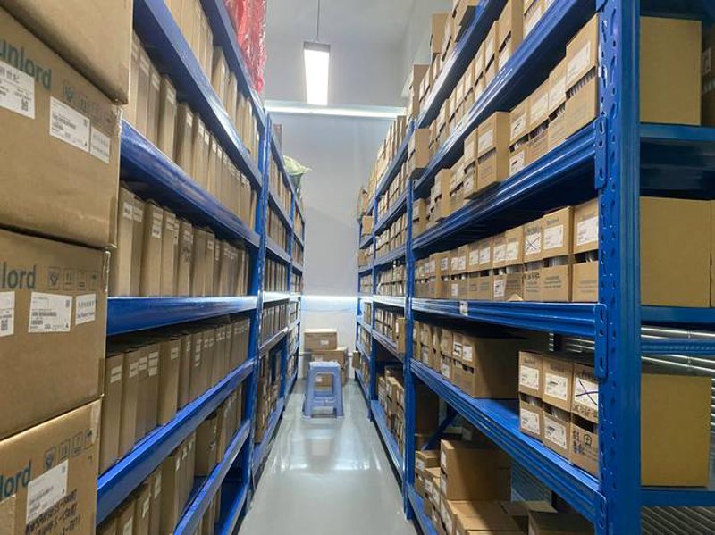 企业安全防护的强效盾牌——劳保用品的重要性